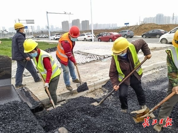 東西湖最大規(guī)模地下管廊群建成，涉及臨空港新城內(nèi)5條主要道路